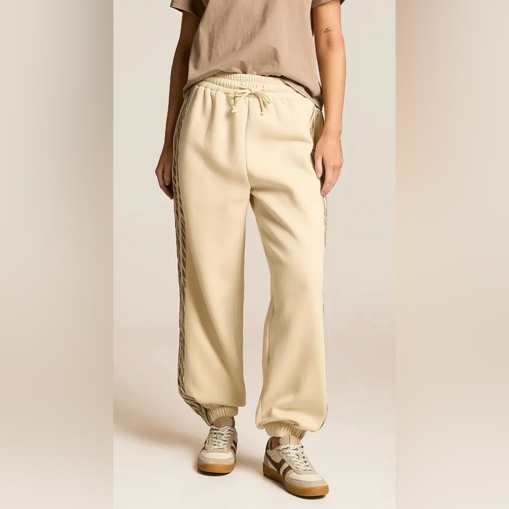 Gilded Intent Zebra Striped Jogger M - Picture 5 of 8